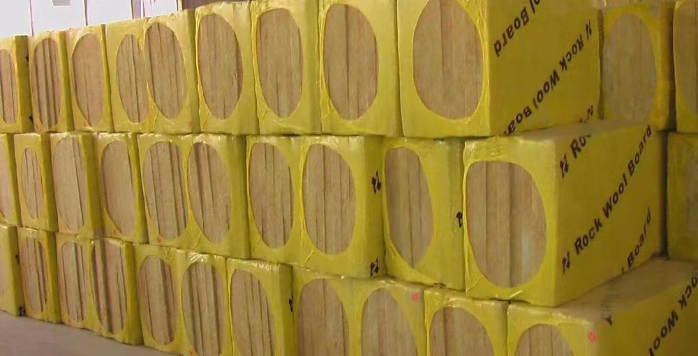 在選擇保溫、隔音材料生產廠家的時候有哪些需要注意的事項